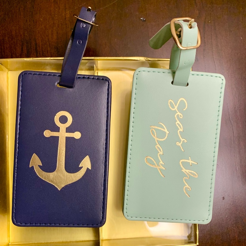 NWT FUN LUGGAGE TAGS FOR THE CRUISER. GIFT BOXED. 4.4” X 2 3/4. ATTACH W/BUCKLE - Picture 3 of 5